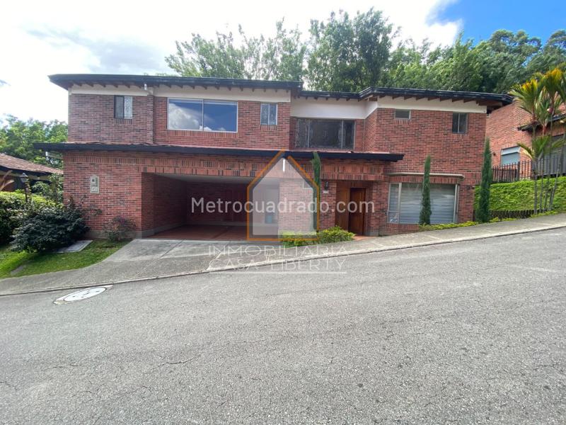 Casa – Medellín, Altos del Poblado, El Poblado - Vista 2
