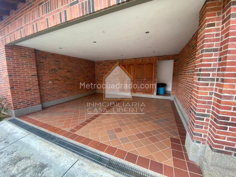 Casa – Medellín, Altos del Poblado, El Poblado - Vista 3