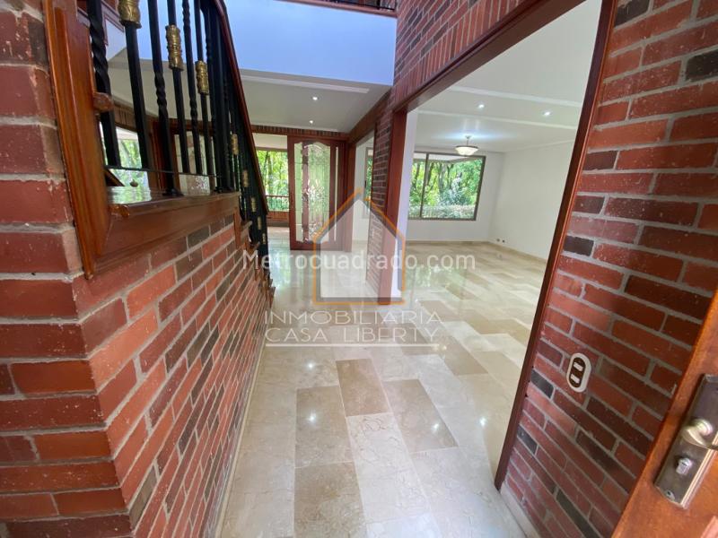 Casa – Medellín, Altos del Poblado, El Poblado - Vista 4