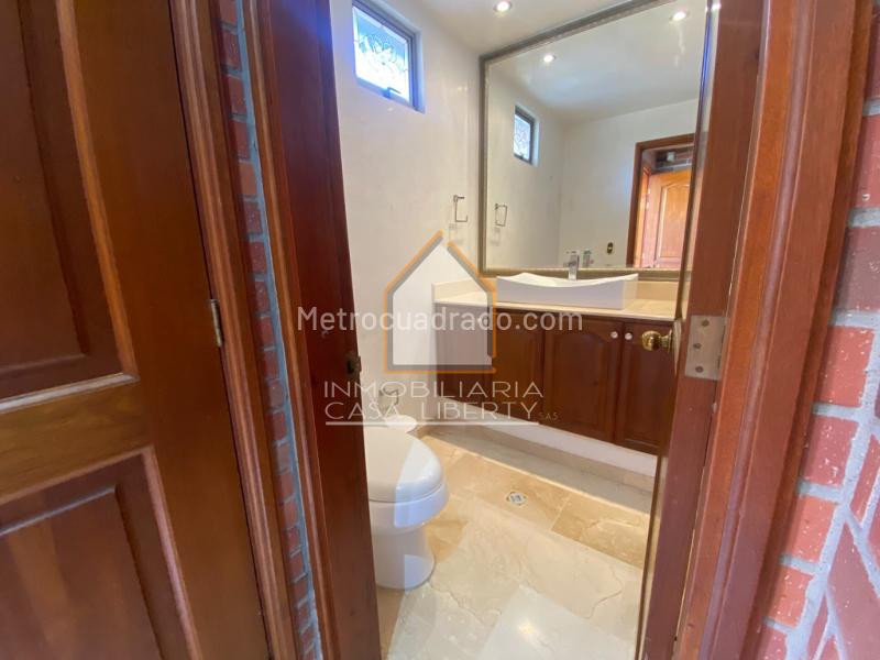 Casa – Medellín, Altos del Poblado, El Poblado - Vista 5