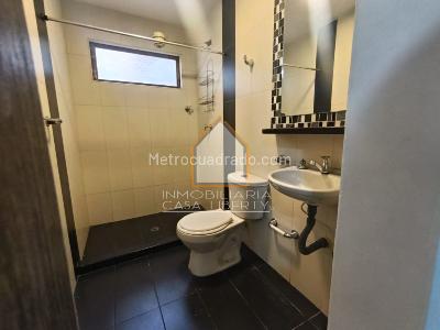 Apartamento de 3 alcobas en arriendo en La Candelaria, Medellín, 280 m² · foto 12 de 18