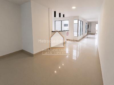 Apartamento de 3 alcobas en arriendo en La Candelaria, Medellín, 280 m² · foto 2 de 18