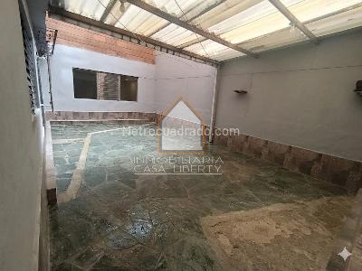 Apartamento de 3 alcobas en arriendo en La Candelaria, Medellín, 280 m² · foto 9 de 18