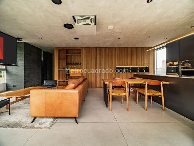 Apartaestudio en arriendo en Altos Del Poblado, Medellín · foto 11 de 20