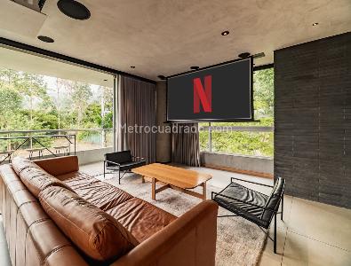 Apartaestudio en arriendo en Altos Del Poblado, Medellín · foto 2 de 20