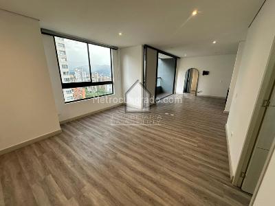 Apartaestudio en venta en El Poblado, Medellín, 64 m² · foto 8 de 20
