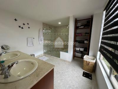 Apartamento en venta en El Campestre, Medellín · foto 18 de 20