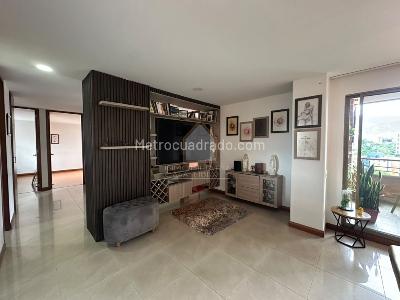 Apartamento en venta en El Campestre, Medellín · foto 2 de 20