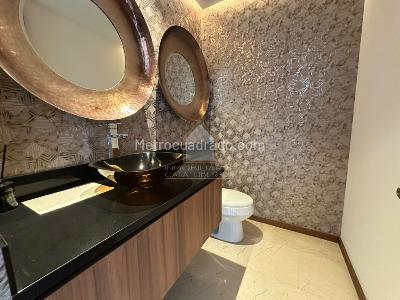 Apartamento en venta en El Tesoro, Medellín · foto 3 de 20