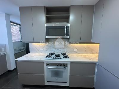 Apartamento en venta en El Tesoro, Medellín · foto 7 de 20