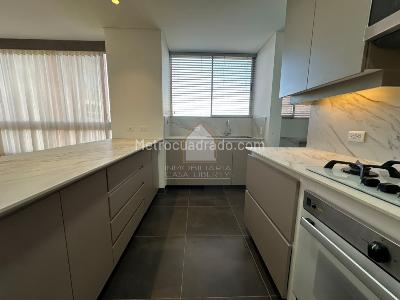 Apartamento en venta en El Tesoro, Medellín · foto 9 de 20
