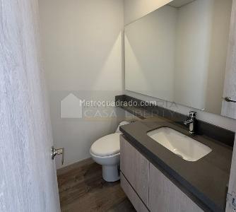 Apartamento de 2 alcobas en venta en El Poblado, Medellín, 108 m² · foto 16 de 20