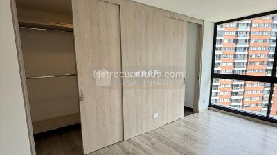 Apartamento de 2 alcobas en venta en El Poblado, Medellín, 108 m² · foto 19 de 20