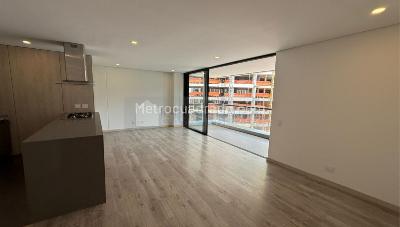 Apartamento de 2 alcobas en venta en El Poblado, Medellín, 108 m² · foto 6 de 20