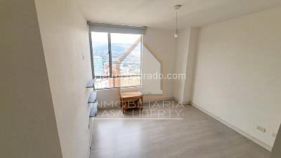 Apartamento en arriendo en Castropol, Medellín · foto 10 de 17