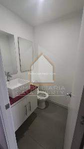 Apartamento en arriendo en Castropol, Medellín · foto 13 de 17