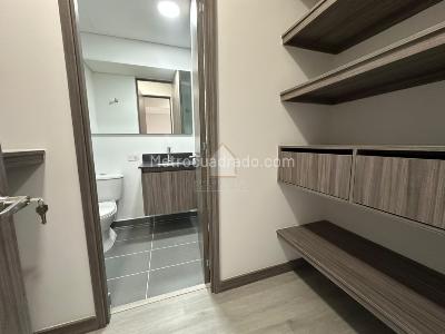 Apartamento de 3 alcobas en venta en Las Palmas, Medellín, 70 m² · foto 11 de 12