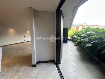 Apartamento de 3 alcobas en venta en Loma Del Esmeraldal, Envigado, 361 m² · foto 5 de 20