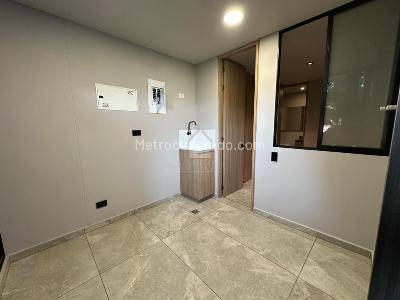 Apartamento de 3 alcobas en venta en Loma Del Esmeraldal, Envigado, 361 m² · foto 6 de 20