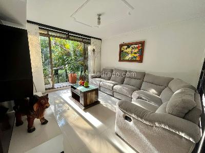 Casa de 3 alcobas en venta en La Alambrita, Villavicencio, 135 m² · foto 2 de 19