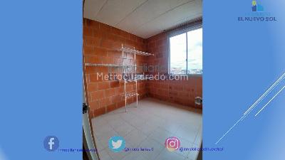 Apartamento de 3 alcobas en venta en Ciudad Milenio, Villavicencio, 48 m² · foto 9 de 10