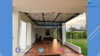 Casa de 5 alcobas en venta en Bella Suiza, Villavicencio, 1000 m² · foto 7 de 13