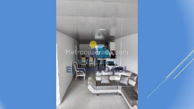 Casa de 3 alcobas en venta en Coralina, Villavicencio, 72 m² · foto 2 de 11