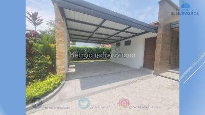 Casa de 5 alcobas en venta en Reserva La Castellana, Villavicencio, 190 m² · foto 2 de 18