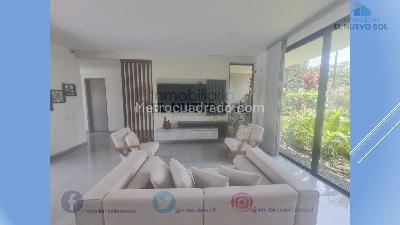Casa de 5 alcobas en venta en Reserva La Castellana, Villavicencio, 190 m² · foto 7 de 18