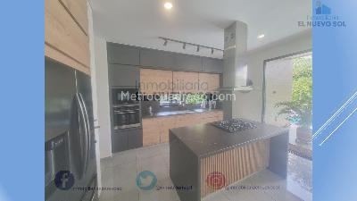 Casa de 5 alcobas en venta en Reserva La Castellana, Villavicencio, 190 m² · foto 8 de 18