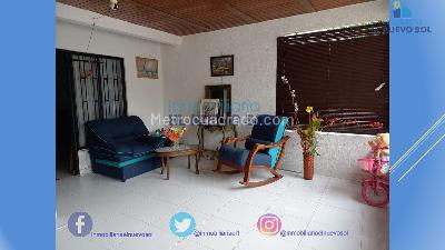 Casa de 3 alcobas en venta en Kirpas, Villavicencio, 90 m² · foto 4 de 6