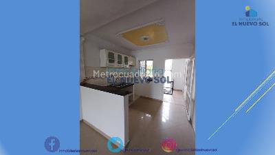 Casa de 5 alcobas en venta en Remansos, Villavicencio, 90 m² · foto 5 de 17
