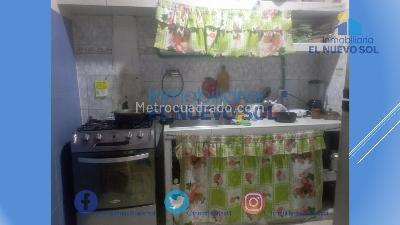 Casa de 5 alcobas en venta en Av Catama, Villavicencio, 90 m² · foto 2 de 11