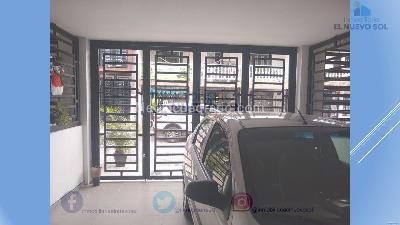 Casa de 4 alcobas en venta en Valles De La Carolina, Villavicencio, 60 m² · foto 2 de 16