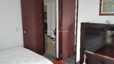 Apartamento de 3 alcobas en venta en Pinares, Pereira, 94 m² · foto 6 de 8