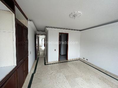 Apartamento en venta en Centro, Pereira · foto 7 de 11