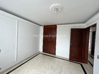 Apartamento en venta en Centro, Pereira · foto 9 de 11