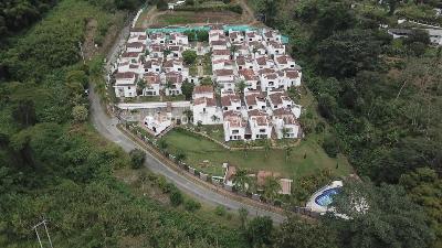 Casa en venta en Pinares, Pereira · foto 2 de 10