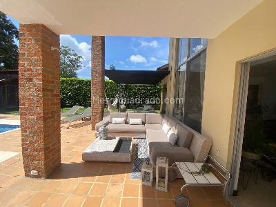 Casa de 4 alcobas en venta en Cerritos, Pereira, 1200 m² · foto 4 de 12
