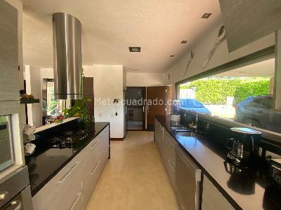 Casa de 4 alcobas en venta en Cerritos, Pereira, 1200 m² · foto 6 de 12