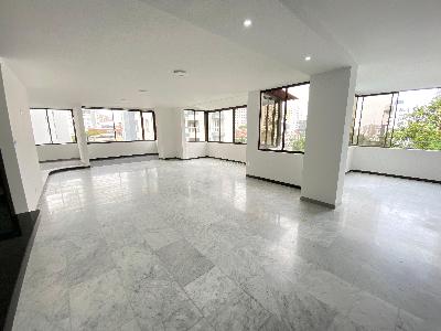 Apartamento en venta en Pinares, Pereira · foto 4 de 13