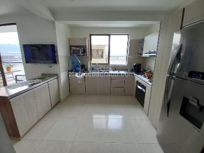 Casa de 3 alcobas en venta en Circunvalar, Pereira, 322 m² · foto 4 de 13