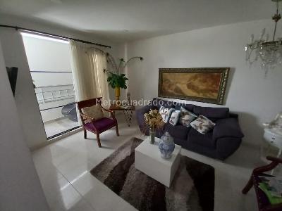 Casa de 3 alcobas en venta en Circunvalar, Pereira, 322 m² · foto 5 de 13