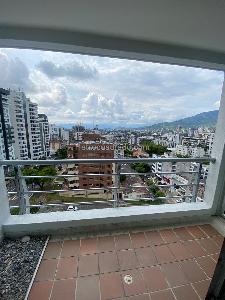 Apartamento en venta en Pinares, Pereira · foto 3 de 12