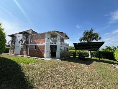 Casa de 4 alcobas en venta en El Tigre, Pereira, 1177 m² · foto 4 de 13