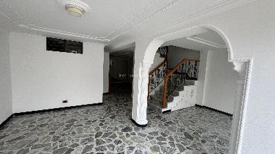 Casa en venta en Belmonte, Pereira · foto 2 de 14