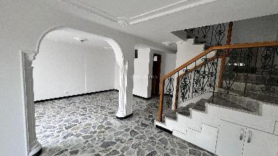 Casa en venta en Belmonte, Pereira · foto 3 de 14