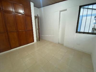 Casa en venta en Corales, Pereira · foto 9 de 15