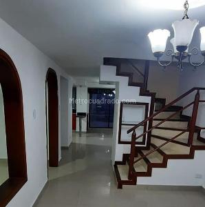 Casa en venta en La Villa, Pereira · foto 8 de 14