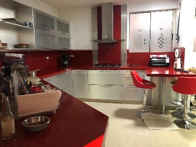 Apartamento de 3 alcobas en venta en Santa Rita, Cali, 238 m² · foto 14 de 20